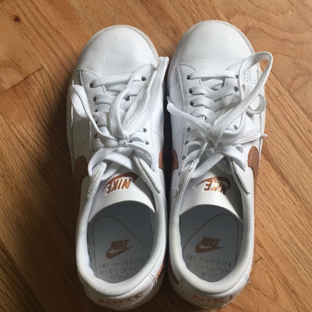 Blazer Low Nike shoes